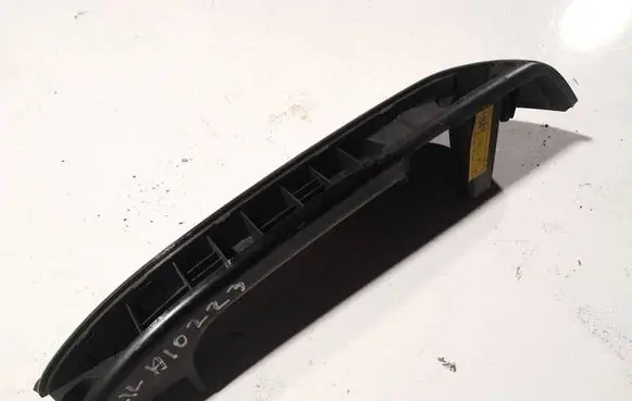 Chevrolet Captiva Other rear door trim element 