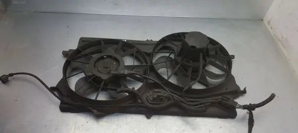 Ford Focus Radiator cooling fan shroud 98AB8C607 3135103332 4569632