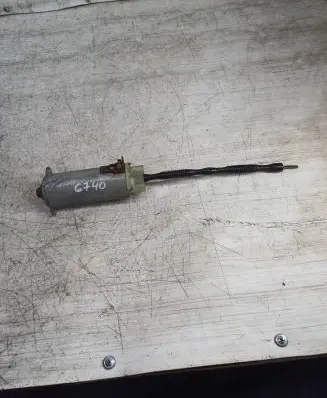 Volvo XC90 Seat adjustment motor 0130002530 198392103 081002F