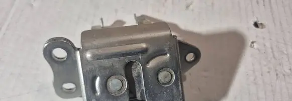 Toyota Yaris Tailgate/trunk/boot lock/catch/latch 