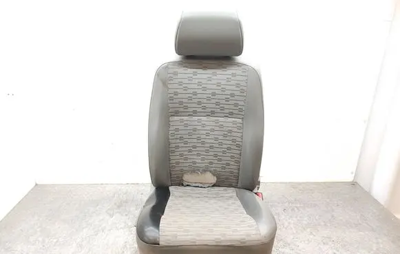 Volkswagen Transporter - Caravelle T5 Front passenger seat 7H0881303E