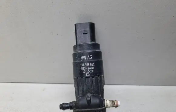 Volkswagen ID.3 Windscreen/windshield washer pump 1K6955651