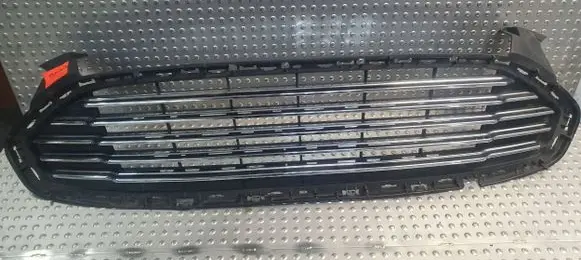 Ford Mondeo MK V Front grill DS73-8150-J