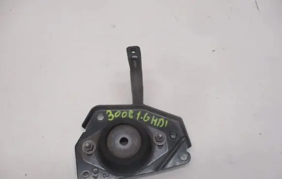 Peugeot 3008 I Gearbox mounting bracket