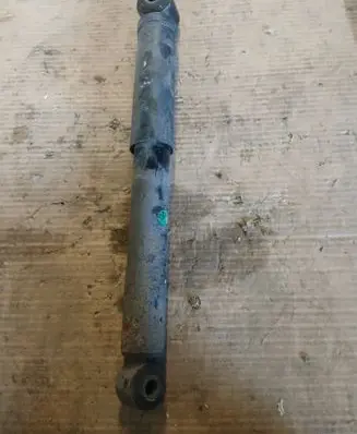 Renault Trafic III (X82) Rear shock absorber with coil spring 562105039R