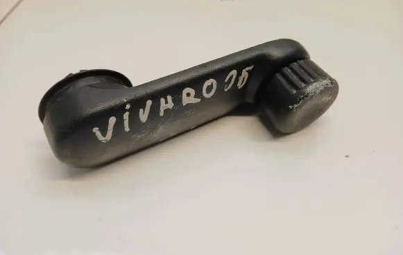 Opel Vivaro Front door window winding handle 7700811387
