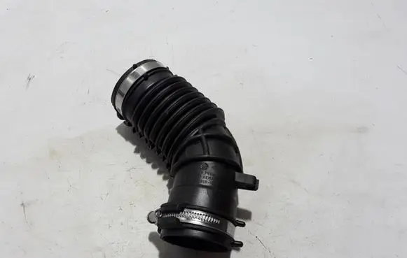 Intercooler hose/pipe