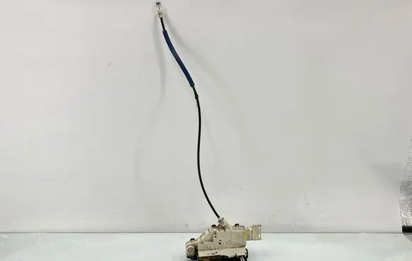 Peugeot 407 Rear door lock 9660699280