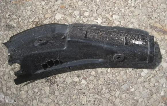 Mercedes-Benz ML W166 Trunk/boot sill cover protection A1666910308