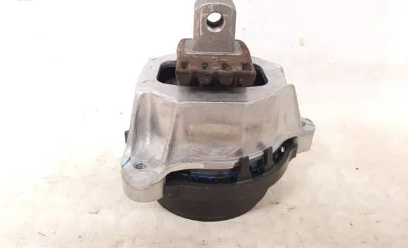 BMW M5 F90 Engine mount vacuum valve 8089821 22118089821