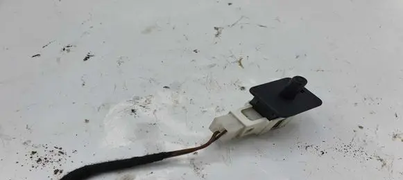 Mercedes-Benz E W211 Rear door sensor 2028209410
