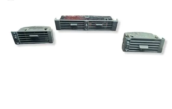 Mercedes-Benz E W124 Dash center air vent grill 210790 23029043