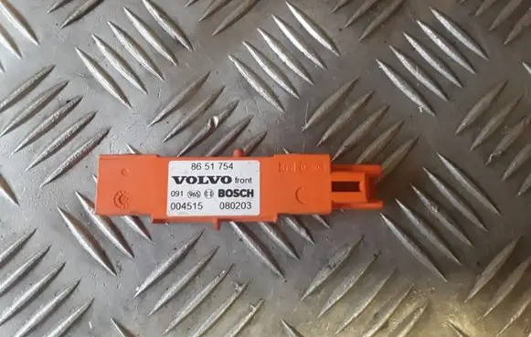 Volvo XC90 Airbag deployment crash/impact sensor 8651754