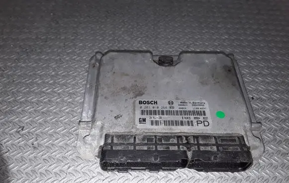 Opel Zafira A Engine control unit/module 0281010268