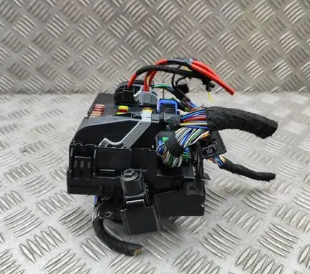 Citroen Jumper Fuse module 46862934 00468629340