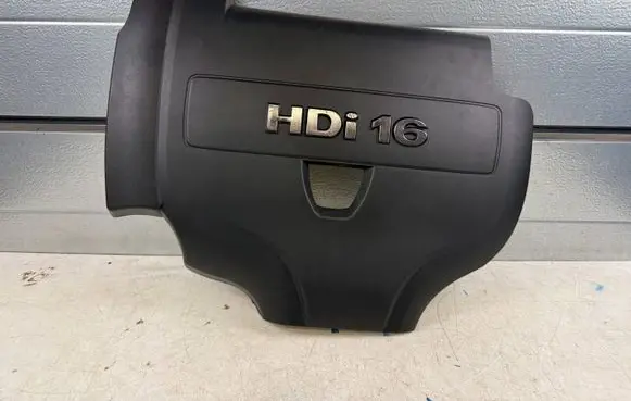 Peugeot 3008 I Engine cover (trim) 9674161080
