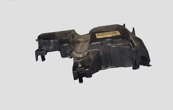Mercedes-Benz A W176 Engine cover (trim) 175B15263R