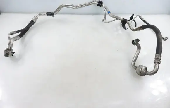 KIA Sportage Air conditioning (A/C) pipe/hose 