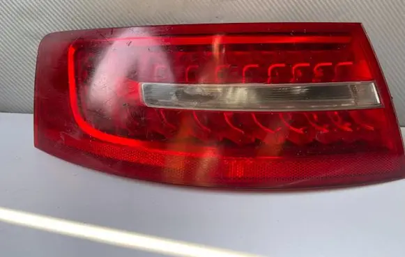 Audi A6 S6 C6 4F Rear/tail lights