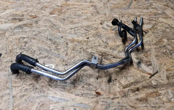 Audi A6 S6 C6 4F Fuel injector supply line/pipe 03L201360K L22612H