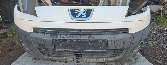 Front bumper