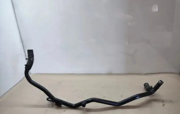 Land Rover Range Rover Sport L320 Engine coolant pipe/hose