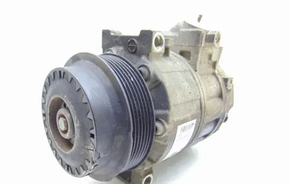 Mercedes-Benz GLK (X204) Air conditioning (A/C) compressor (pump) A0022305011