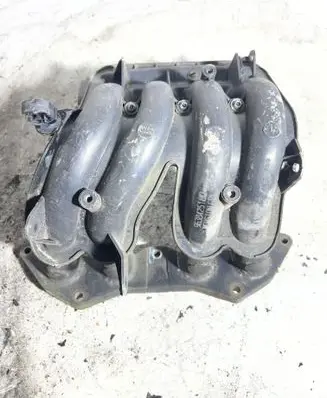 Peugeot 307 Intake manifold 9638425180