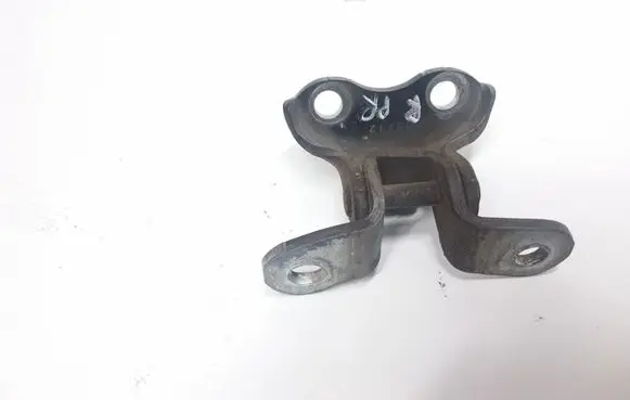 Toyota Avensis T270 Front door lower hinge 