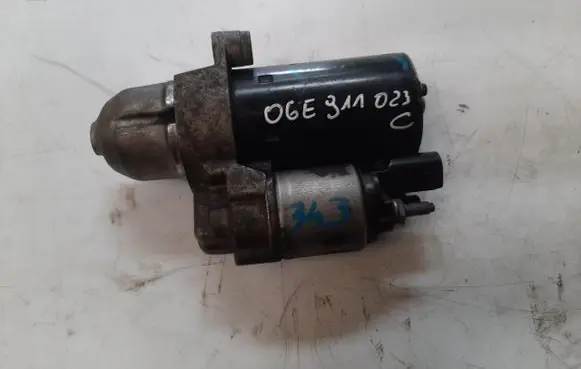 Audi A6 S6 C6 4F Starter motor 06E911023C