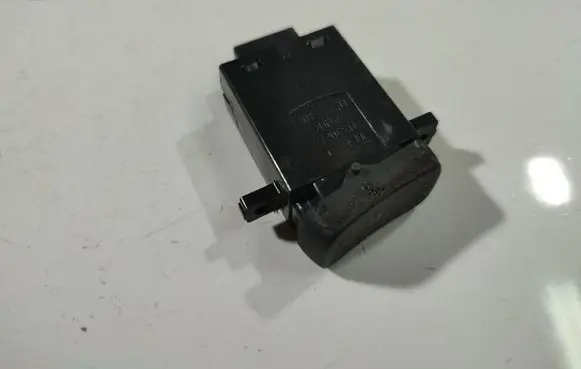Honda Civic Seat heating switch M33026