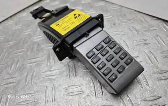 BMW 7 E65 E66 Phone keyboard 6952345