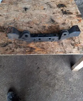 KIA Sorento Front differential bracket 