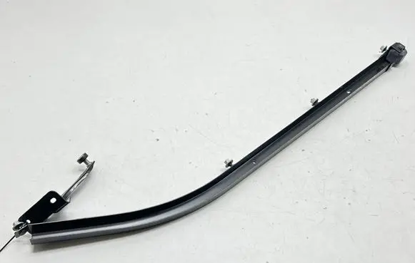 Chrysler Pacifica Sliding door upper top rail 475443 070AA2B071V AC04320549