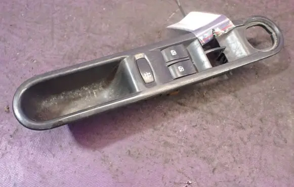 Renault Espace - Grand espace IV Quarter vent window switch 015085B