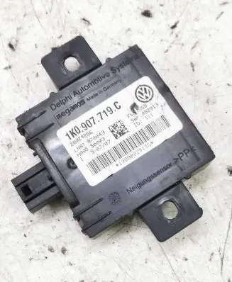 Volkswagen Touran I Alarm control unit/module 1K0907719C 070043 28024256