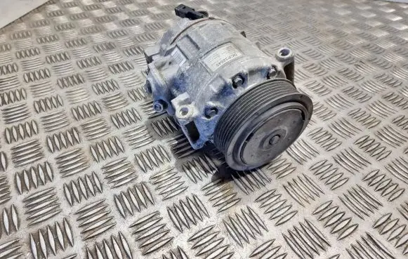Volkswagen PASSAT B7 Air conditioning (A/C) compressor (pump) 7SEU17C 43710069603D DCP32045