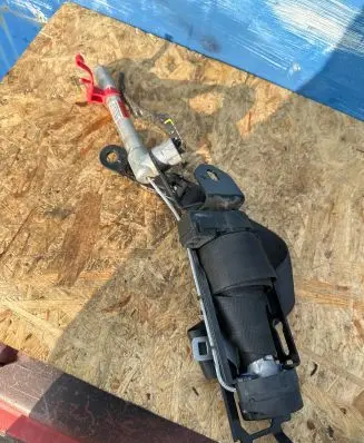 Volvo S60 Front seatbelt 6075637R0A