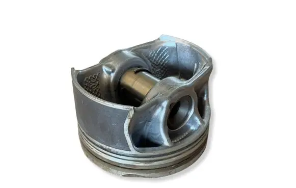 Mercedes-Benz C AMG W205 Piston A1760300100
