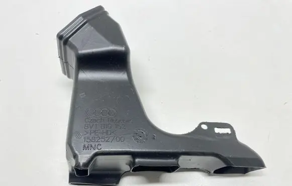 Audi A3 S3 8V Cabin air duct channel 8V1819152
