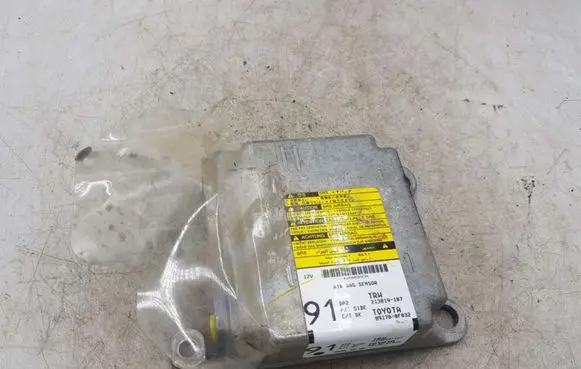 Toyota Corolla Verso E121 Airbag control unit/module 891700F032 213819107