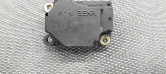 Volvo XC90 Steering rack control module 