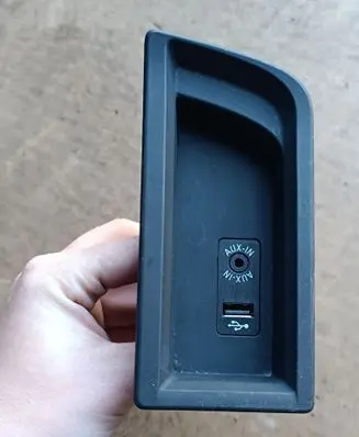 BMW 4 F32 F33 USB socket connector 51169207358 9207358