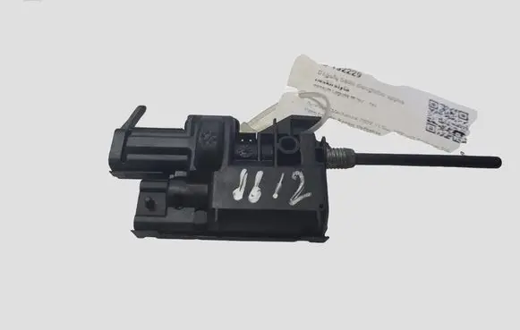 Renault Laguna III Fuel tank cap lock