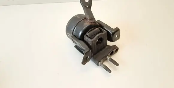 Engine mount bracket