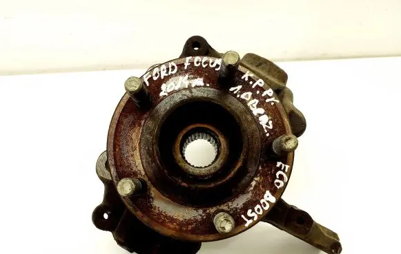 Ford Focus Front wheel hub AV613K171