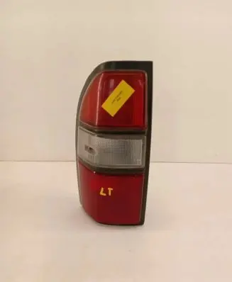 Toyota Land Cruiser (HDJ90) Rear/tail lights