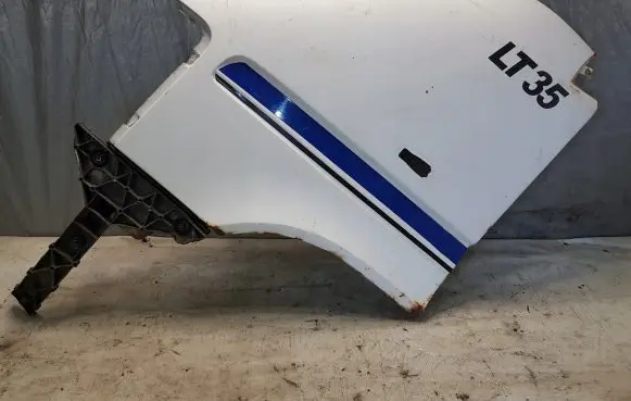 Volkswagen II LT Fender