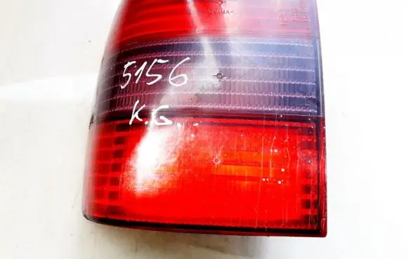 Volkswagen PASSAT B4 Rear/tail lights