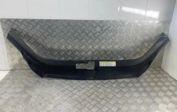 Audi Q7 4L Radiator trim 4l0807081